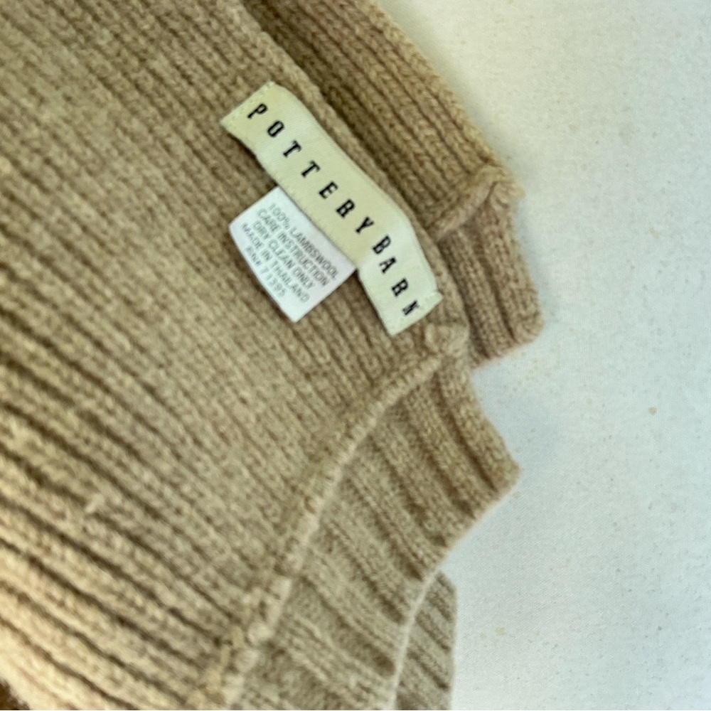 Pottery Barn knit  100% lambswool throw, cozy and cuddly.